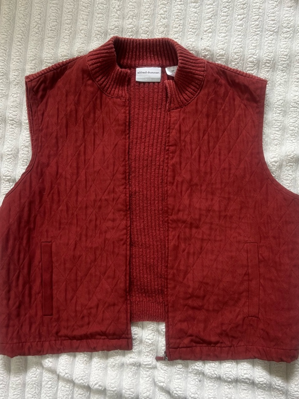 Alfred Dunner Ribbed Knit Sleeveless Top in Brick Red